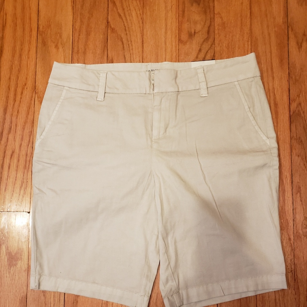 Bermuda short 2 for $15